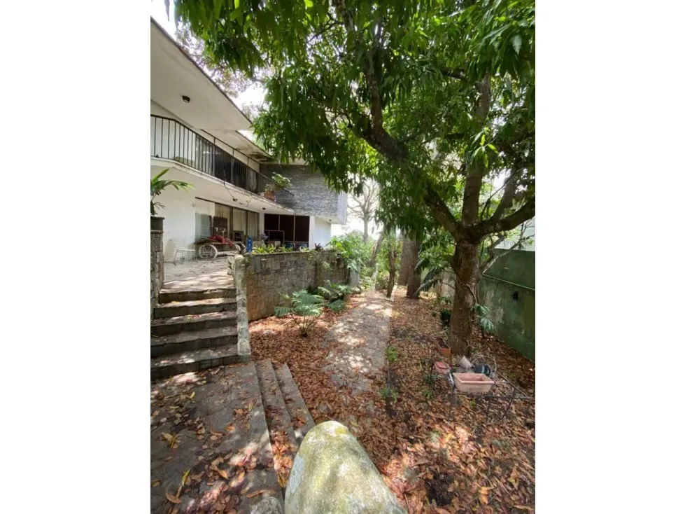 Se vende casa 1800m² - Las Lomas de Los Chorros (Urb. Los Chorros) - 4