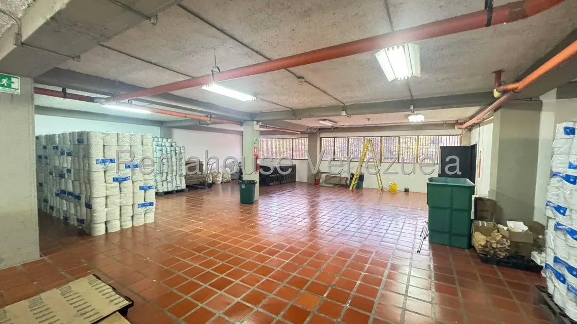 Edificio en Alquiler en Parroquia La Candelaria, Distrito Metropolitano - 12