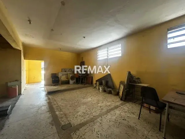 Local Comercial en Alquiler Calle 36 entre Carreras 18 y 19 Zona Centro- Barquisimeto - 12
