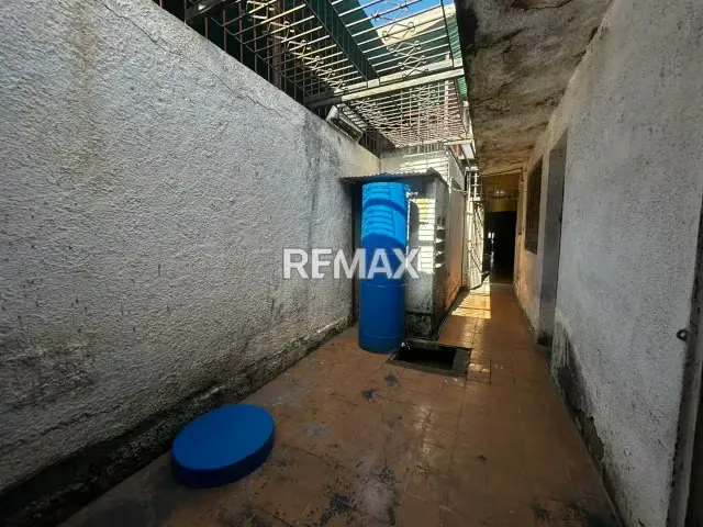 Local Comercial en Alquiler Calle 36 entre Carreras 18 y 19 Zona Centro- Barquisimeto - 14