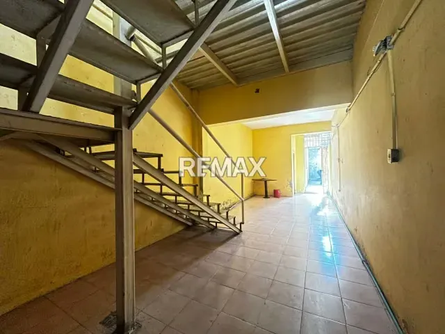 Local Comercial en Alquiler Calle 36 entre Carreras 18 y 19 Zona Centro- Barquisimeto - 18