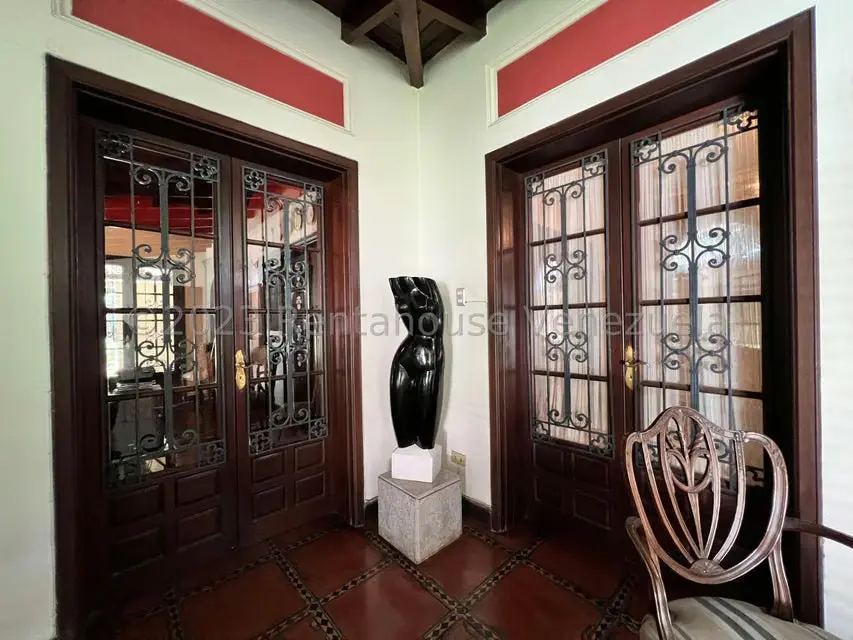 Casa (Duplex) en Venta en Los Chorros, Distrito Metropolitano - 16