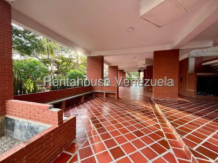 Apartamento (1 Nivel) en Alquiler en Nueva Segovia, Lara - 9