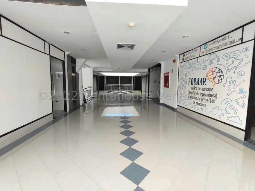 Comercial (Local Comercial) en Venta en Zona Centro, Aragua - 21