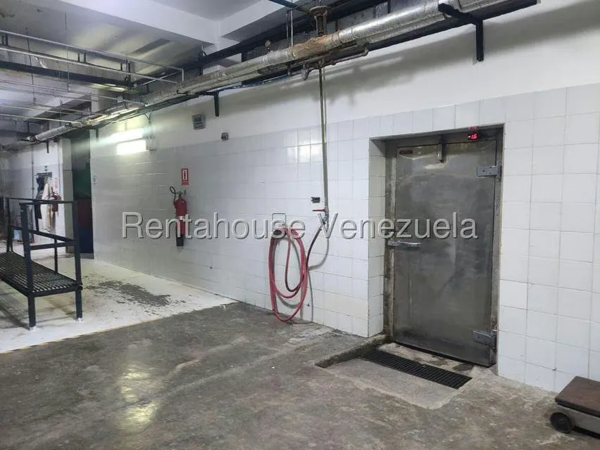 Edificio en Venta en Guaicaipuro, Distrito Metropolitano - 25