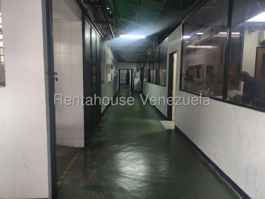 Edificio en Venta en Guaicaipuro, Distrito Metropolitano - 4