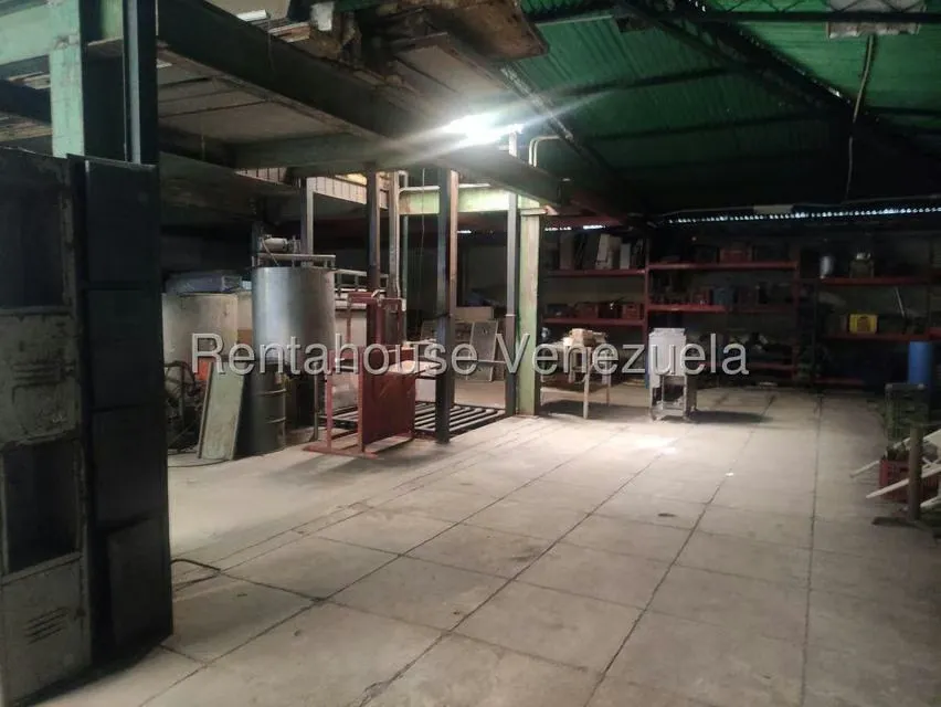 Edificio en Venta en Guaicaipuro, Distrito Metropolitano - 36