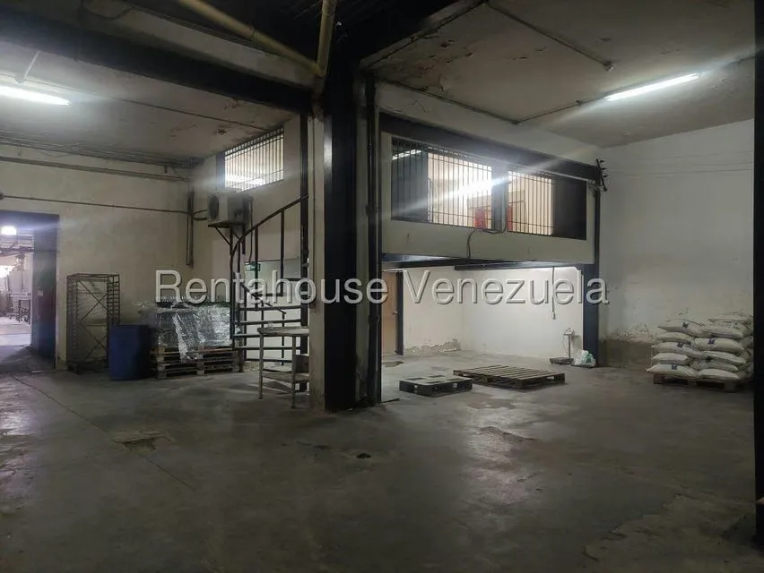 Edificio en Venta en Guaicaipuro, Distrito Metropolitano - 37