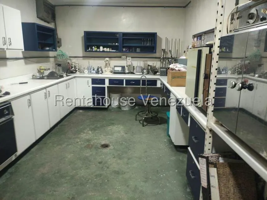 Edificio en Venta en Guaicaipuro, Distrito Metropolitano - 68