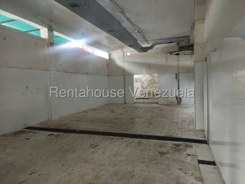 Edificio en Venta en Guaicaipuro, Distrito Metropolitano - 72