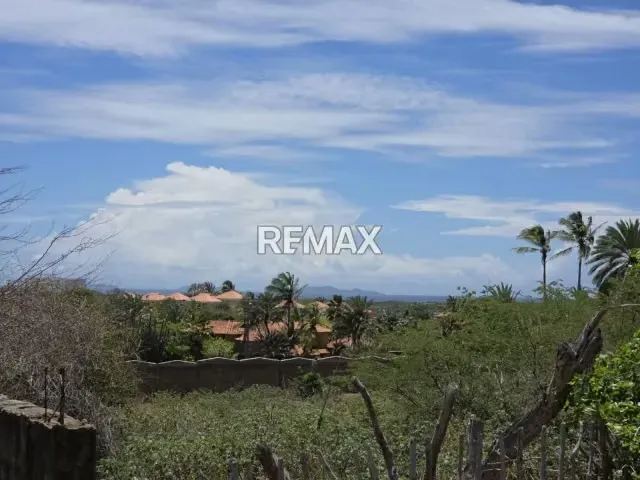OPORTUNIDAD DE INVERSIÓN: TERRENO CON POTENCIAL PARA PROYECTO RESIDENCIAL - 3