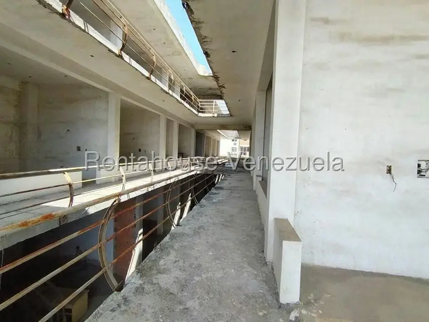 Local Comercial en Venta en Centro, Lara - 12