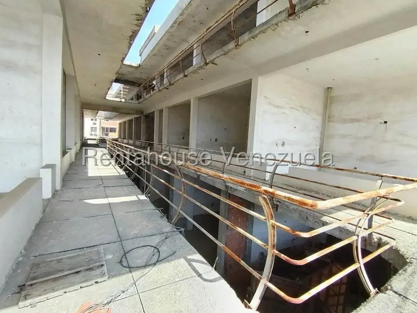 Local Comercial en Venta en Centro, Lara - 22