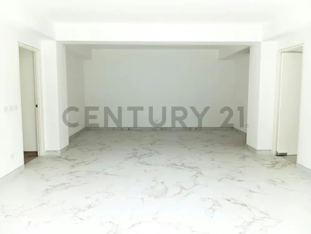 Lujoso y Confortable Apartamento en Venta en Macaracuay con Financiamiento - 5