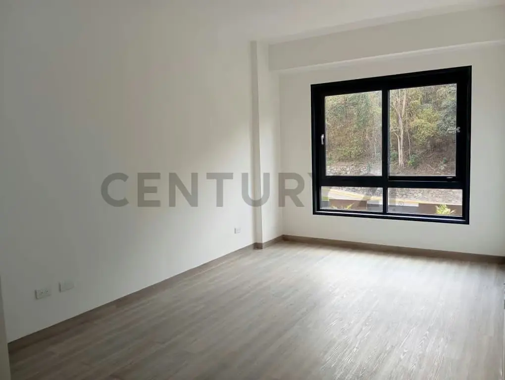 Lujoso y Confortable Apartamento en Venta en Macaracuay con Financiamiento - 9