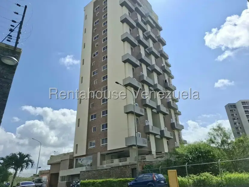 Apartamento (1 Nivel) en Venta en Triangulo del Este, Lara