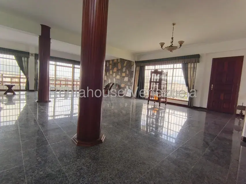 Casa (1 Nivel) en Venta en La Macarena Norte, Miranda - 13