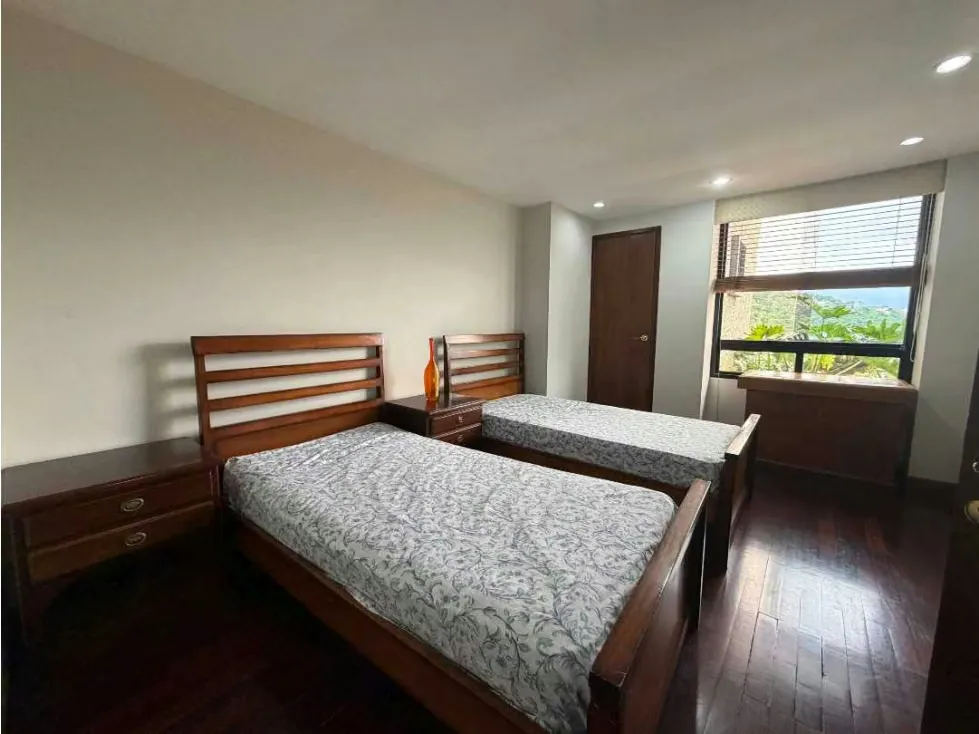 Apartamento PentHouse en Los Samanes (con terraza y vista) - 36