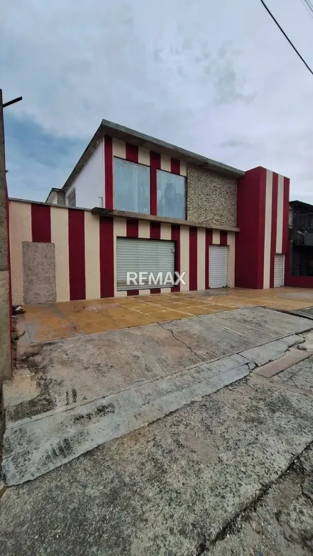 Casa Comercial en Alquiler en La Viña Valencia