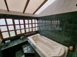 Vista 73