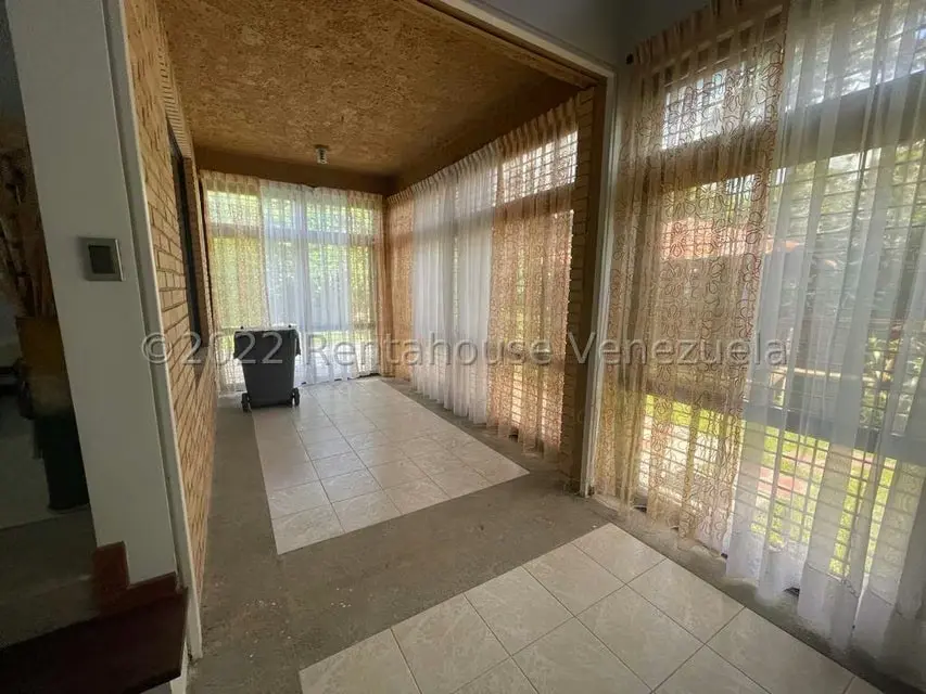Townhouse (Duplex) en Venta en Parcelamiento Cortada del guayabo, Miranda - 25