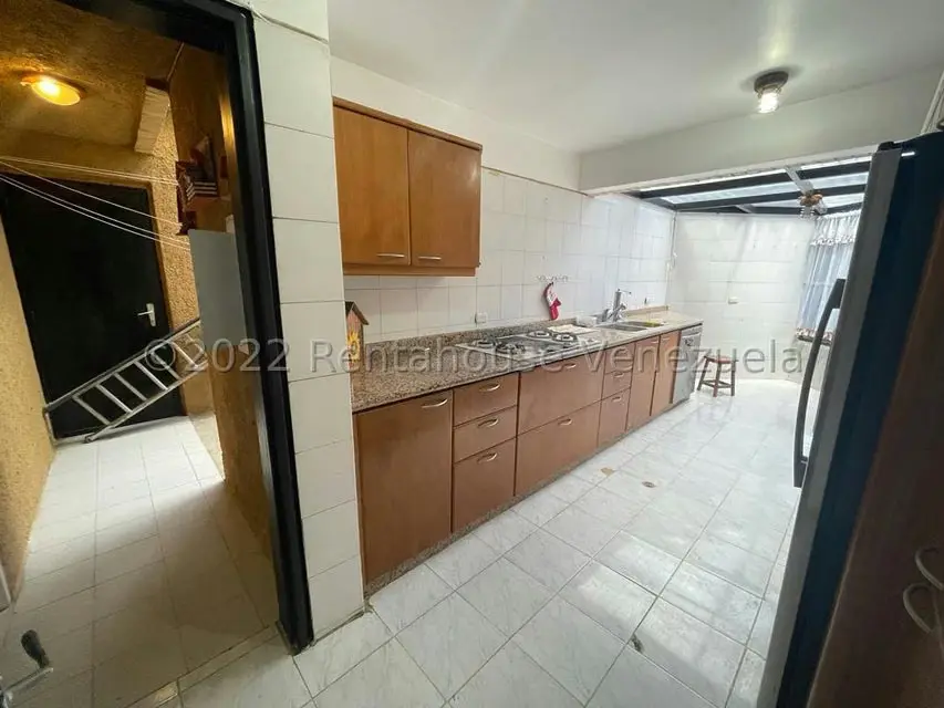 Townhouse (Duplex) en Venta en Parcelamiento Cortada del guayabo, Miranda - 30