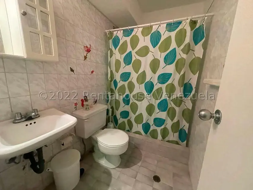 Townhouse (Duplex) en Venta en Parcelamiento Cortada del guayabo, Miranda - 34