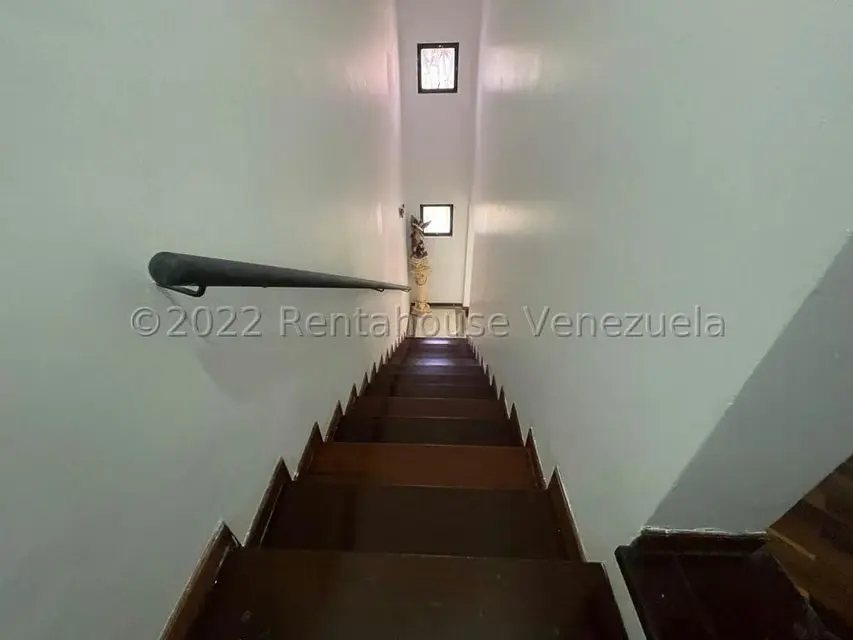 Townhouse (Duplex) en Venta en Parcelamiento Cortada del guayabo, Miranda - 37