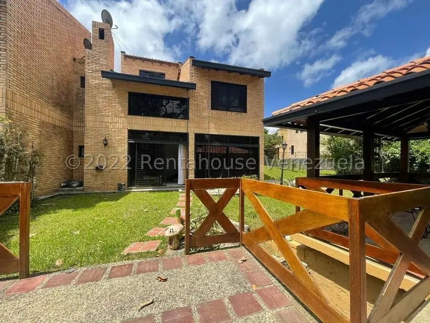 Townhouse (Duplex) en Venta en Parcelamiento Cortada del guayabo, Miranda - 9