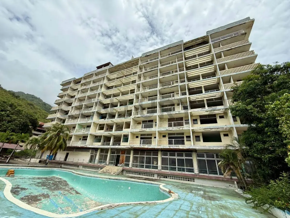 Venta edificios y terrenos donde operaba el Hotel Macuto - 3