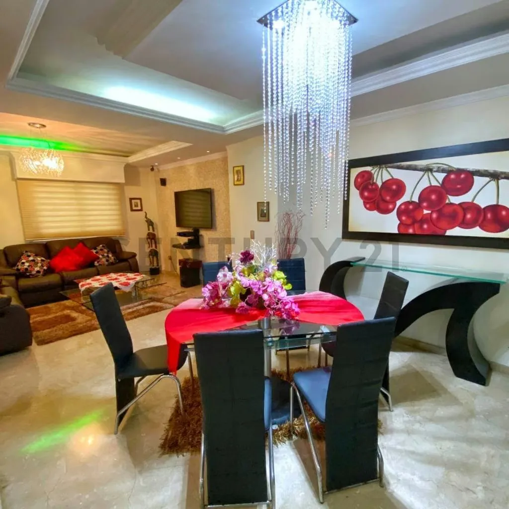 TOWNHOUSE EN LECHERÍA: EXCLUSIVIDAD Y ACCESO PRIVADO A LA PLAYA - 9