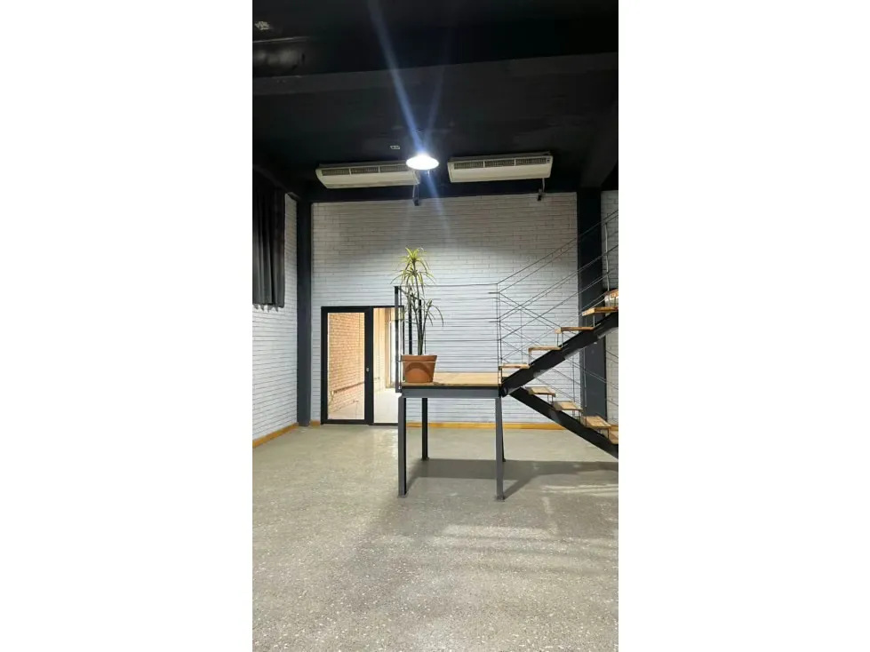Vendo edificio industrial 7000m2 La Yaguara 3476 - 7