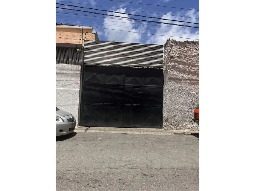EN ALQUILER TERRENO EN LOS DOS CAMINOS