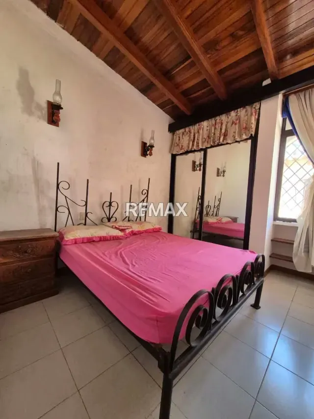 En venta Townhouse Para Remodelar, Urb. Maneiro - Conjunto Residencial El Retiro - 7