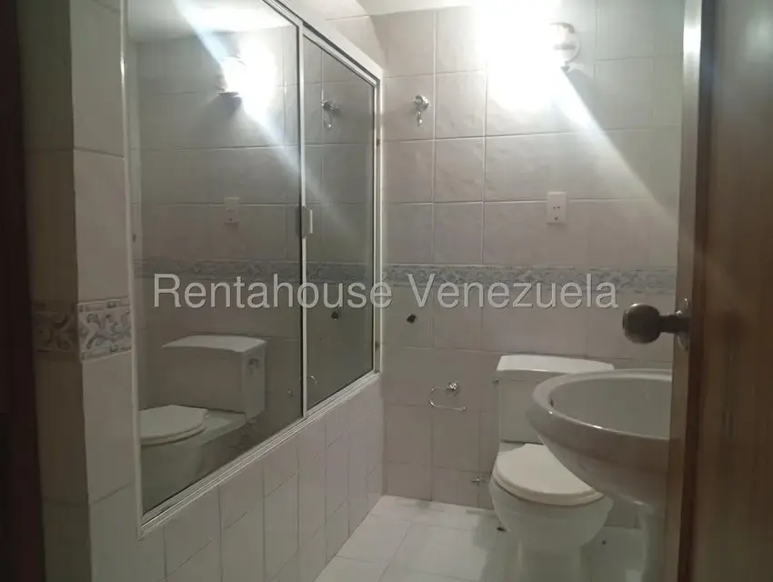 Casa (1 Nivel) en Alquiler en Tamare, Zulia - 17