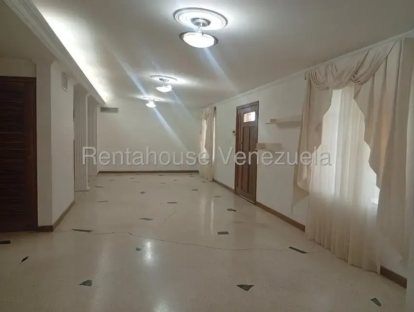 Casa (1 Nivel) en Alquiler en Tamare, Zulia - 6