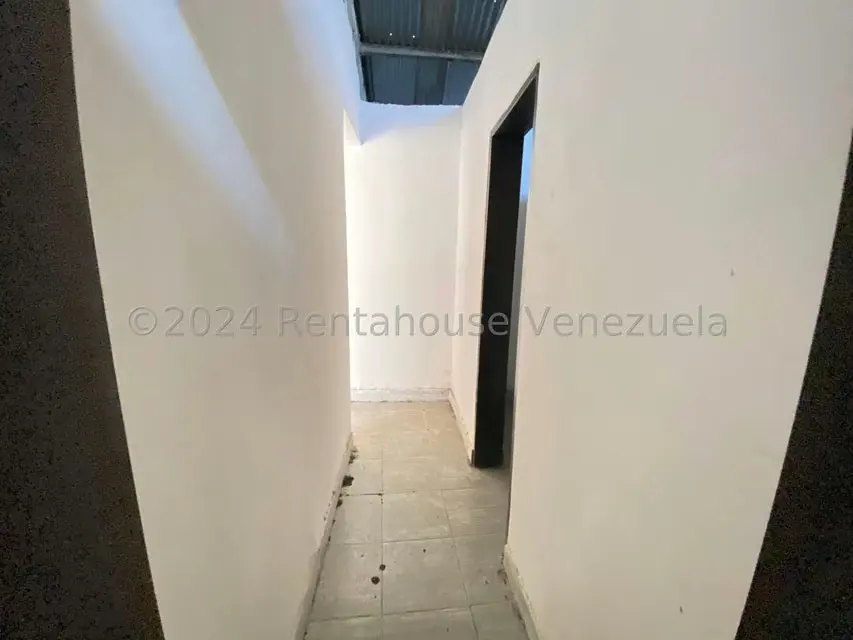 Comercial (Local Comercial) en Venta en El Limon, Aragua - 16