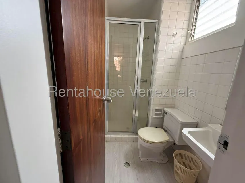 Apartamento (1 Nivel) en Alquiler en Santa Marta, Distrito Metropolitano - 22