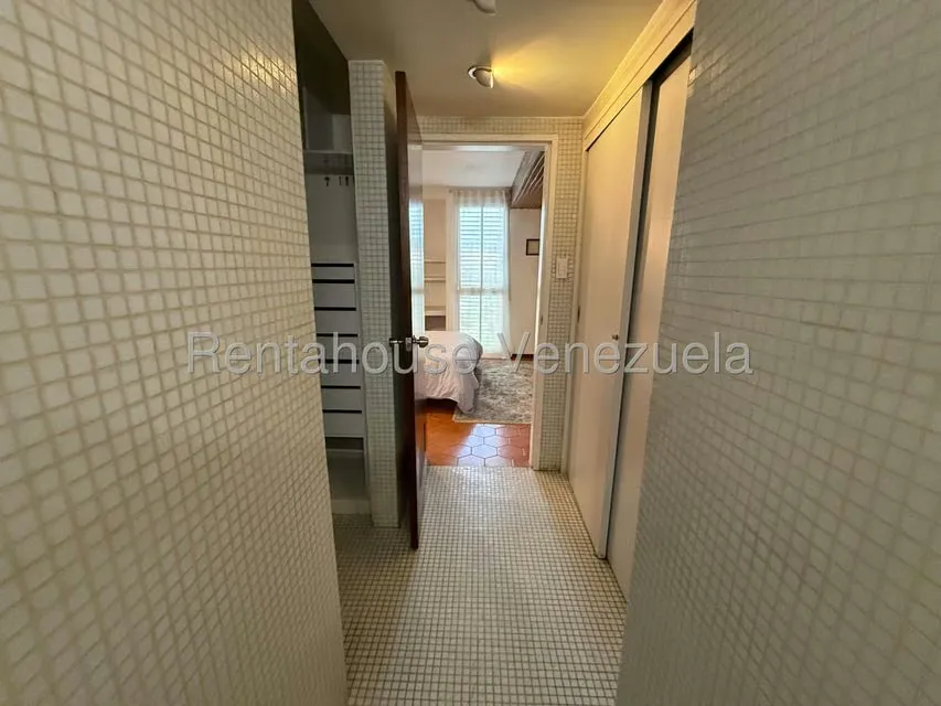Apartamento (1 Nivel) en Alquiler en Santa Marta, Distrito Metropolitano - 31
