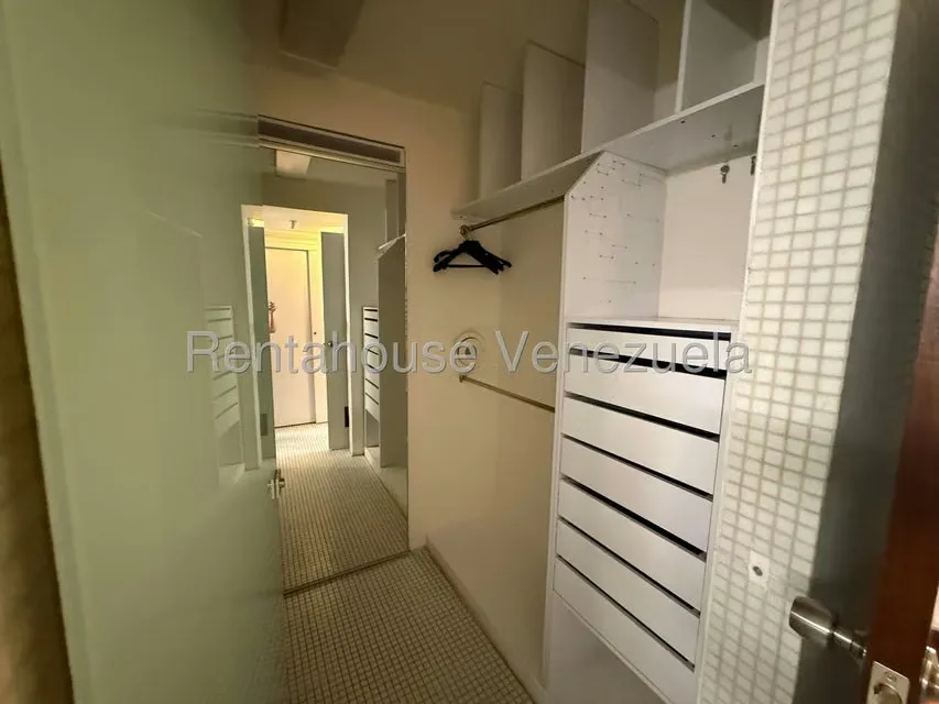 Apartamento (1 Nivel) en Alquiler en Santa Marta, Distrito Metropolitano - 32