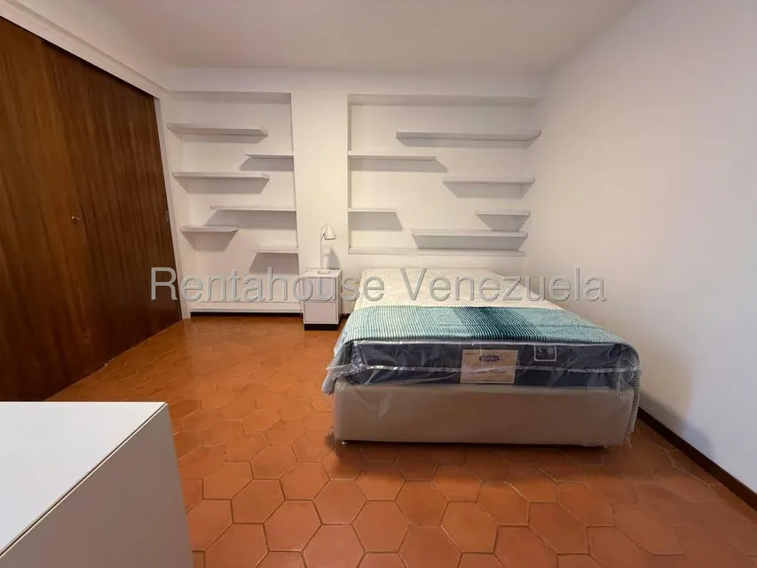 Apartamento (1 Nivel) en Alquiler en Santa Marta, Distrito Metropolitano - 34