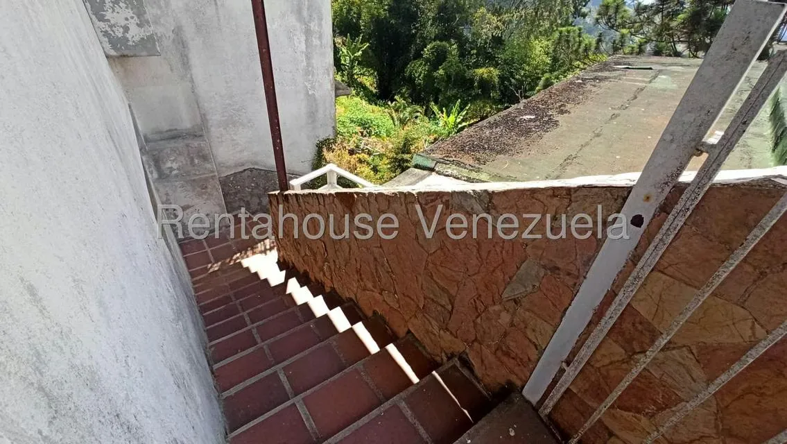 Casa (Multipes Niveles) en Venta en Cerro Alto, Miranda - 26