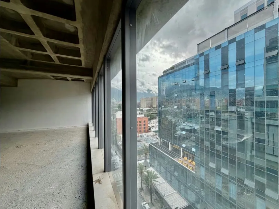 Se vende oficina en gris 285m2 Las Mercedes - 6