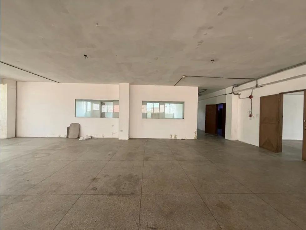 Se alquila piso industrial 600m2 El Llanito 6098 - 2