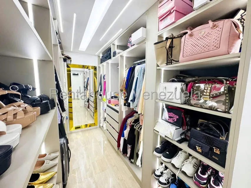 Apartamento (1 Nivel) en Venta en Las Mercedes, Distrito Metropolitano - 29