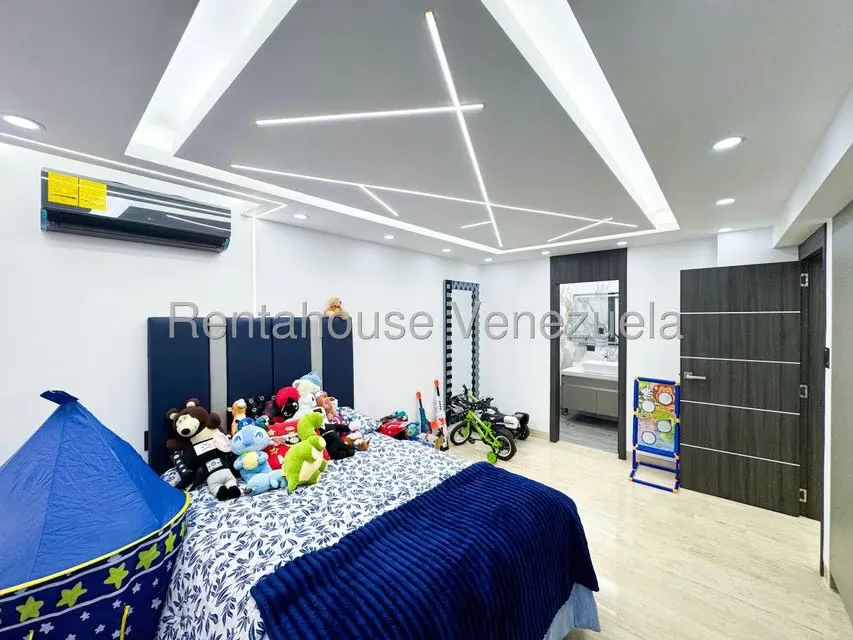 Apartamento (1 Nivel) en Venta en Las Mercedes, Distrito Metropolitano - 34