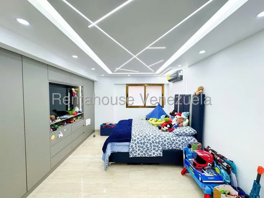 Apartamento (1 Nivel) en Venta en Las Mercedes, Distrito Metropolitano - 35