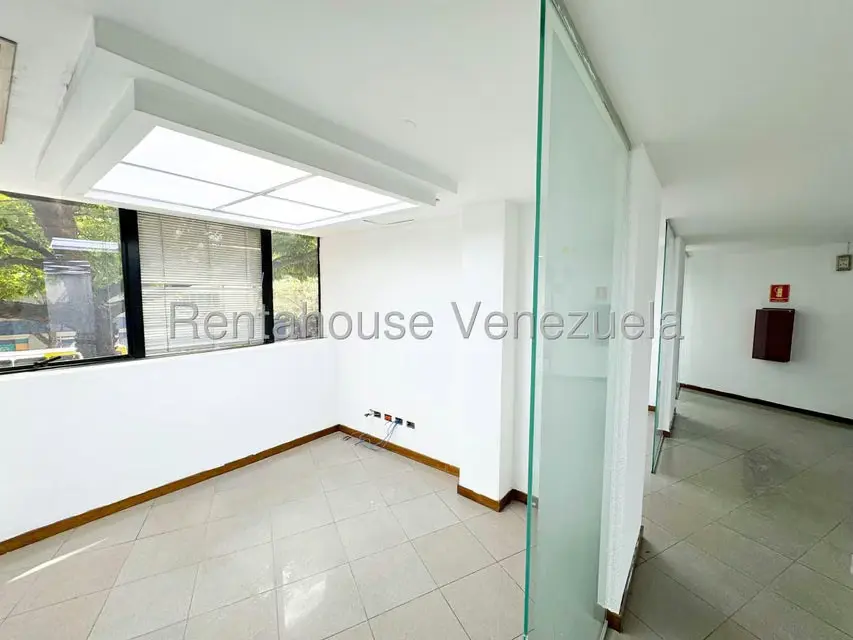 Local Comercial en Alquiler en Chacao, Distrito Metropolitano - 22