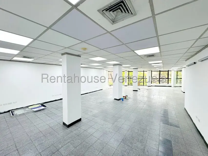 Local Comercial en Alquiler en Chacao, Distrito Metropolitano - 45
