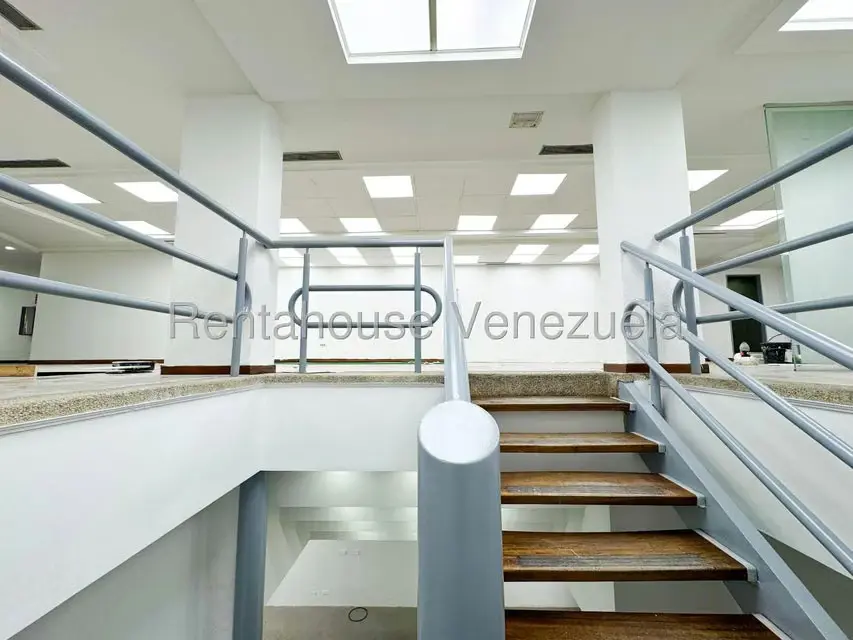 Local Comercial en Alquiler en Chacao, Distrito Metropolitano - 8